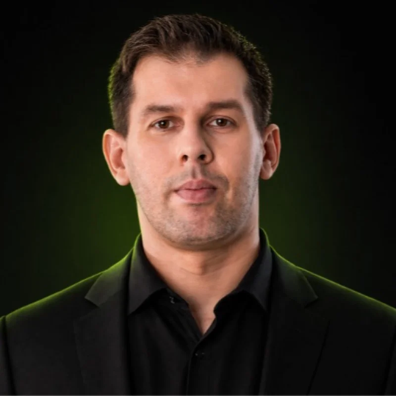 Patryk Omiotek